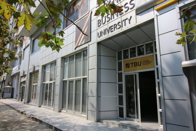 Business University